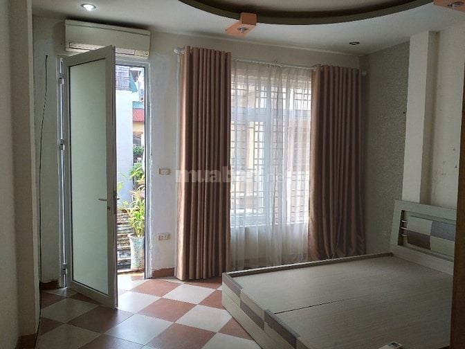 CHO THUÊ PHÒNG Ở TẠI NGÕ 105 LÁNG HẠ - GẦN CẦU VƯỢT LÊ VĂN LƯƠNG 