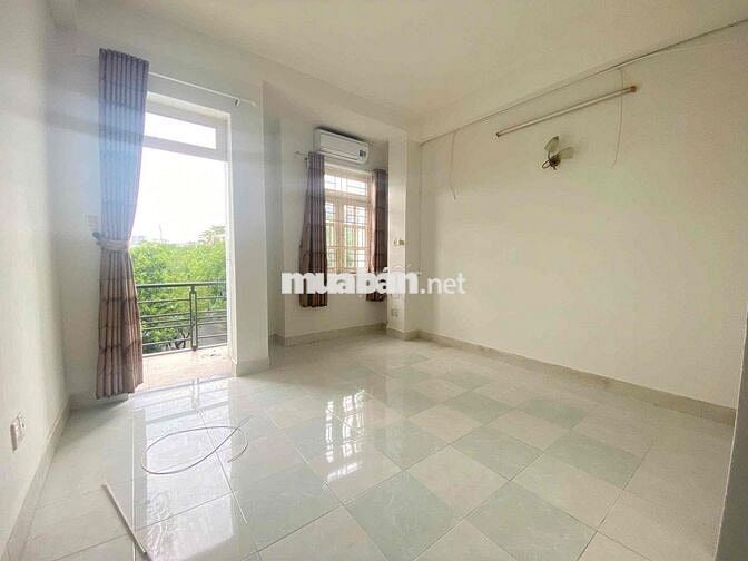 Khai Trương Toà Nhà Studio Ban Công Cửa Sổ To Ngay Tân Quy Đông Quận 7