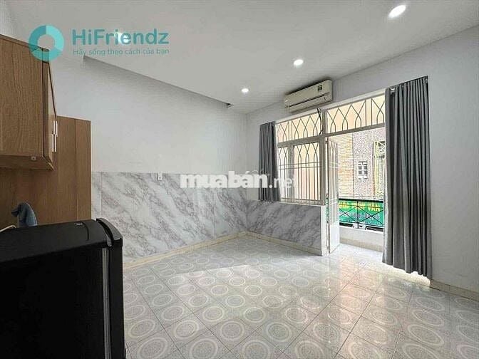 CHO THUÊ CHDV / BAN CÔNG SIÊU THOÁNG - TRANG BỊ ĐẦY ĐỦ NỘI THẤT