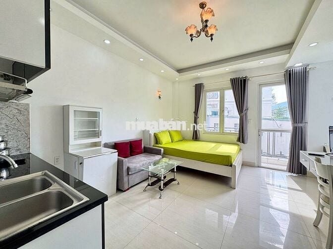 Căn Hộ view siêu thoáng , full nội thất cao cấp ngay Lê Văn Sỹ Quận 3