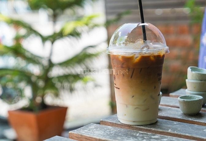CẦN NGƯỜI ĐỨNG BÁN CAFE MANG ĐI