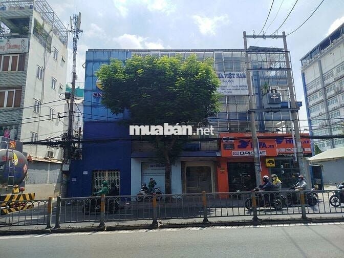 Cho thuê nhà 300B Nguyễn Tất Thành, P. Xóm Chiếu làm Văn phòng