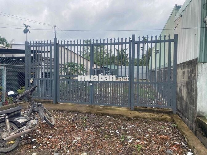 chủ gửi lo đất mặt rạch (6x27) giá 2 tỷ 550