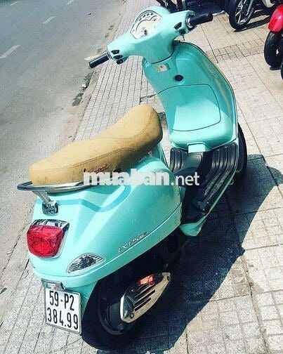 Xe máy Piaggio Vespa LX 125 màu xanh ngọc