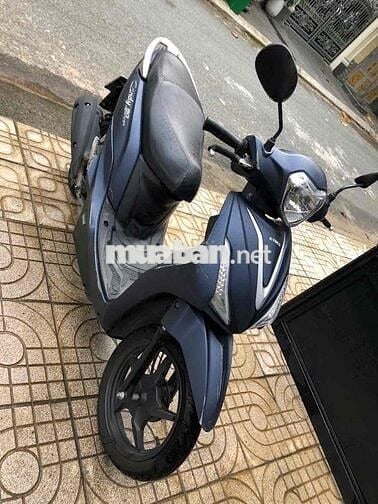 Thằng cháu lớn rồi nên cần thanh lý xe