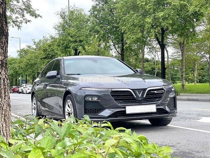 Hàng Hiếm Lux A Base 2020 Xám odo 3v km