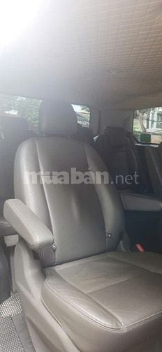 Cần đồi xe mới thanh lý xe Ford Tourneo 2022