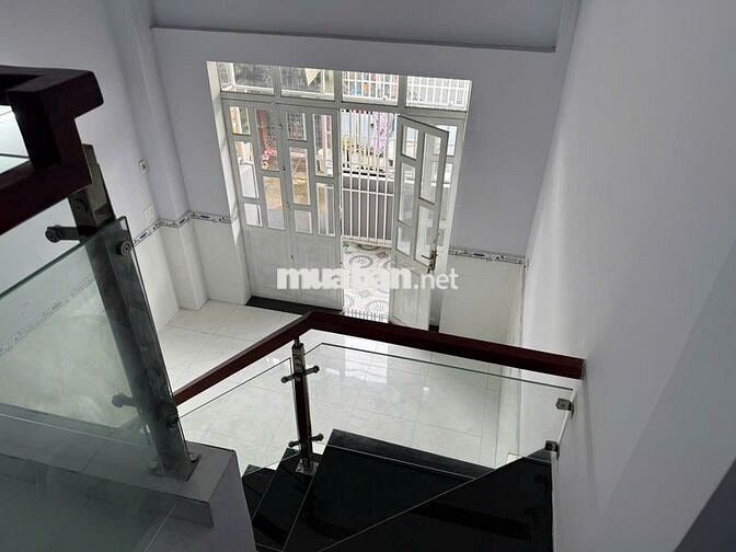 NHÀ Ở 80M2 - 2 PHÒNG NGỦ GẦN TỈNH LỘ 10, ĐỨC HÒA - LONG AN