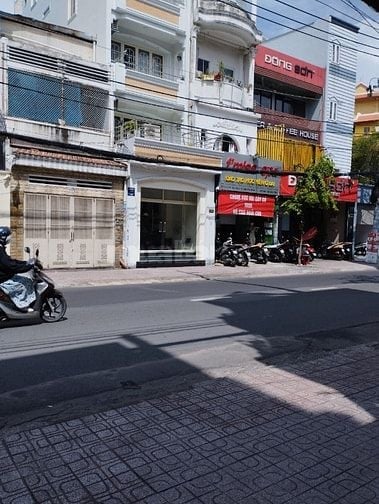 Ann cần share nguyên tầng 1 cho nữ NVVP, độc thân giá tốt TL