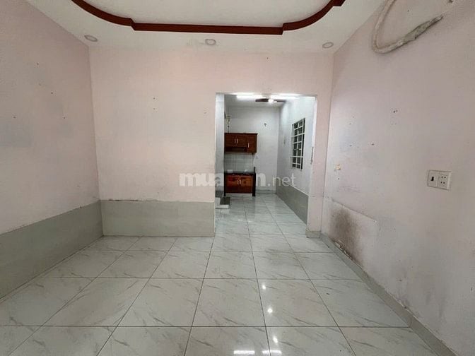 Bán nhà 1 lầu , 2 phòng ngủ / 2wc , hẻm nhựa 3,5m 