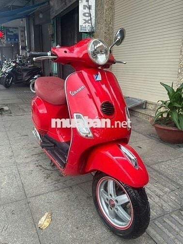 Piaggio Vespa ie 2012.đẹp nguyên zin.máy êm. Tp.