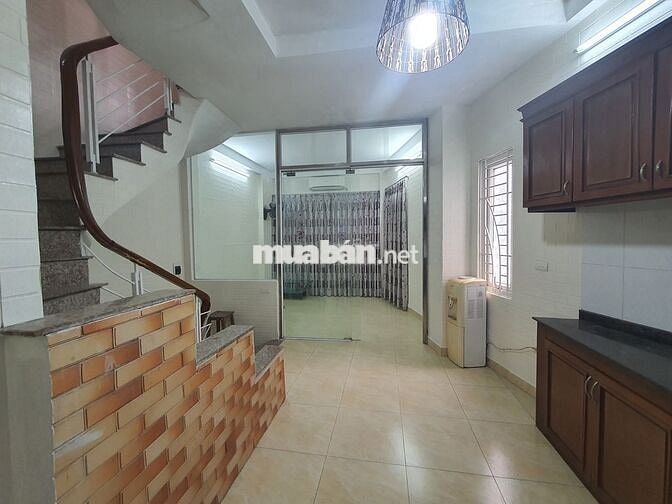 Nhà kết hợp VP  4 tầng chính chủ tại 71 phố Việt Hưng Long Biên Hà Nội