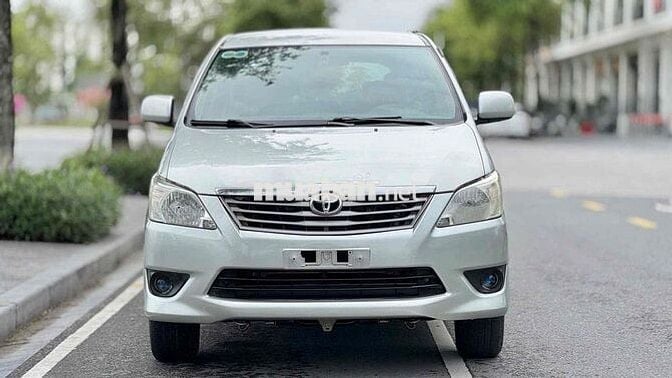 innova 2.0 G só tự động đăng kí 2014