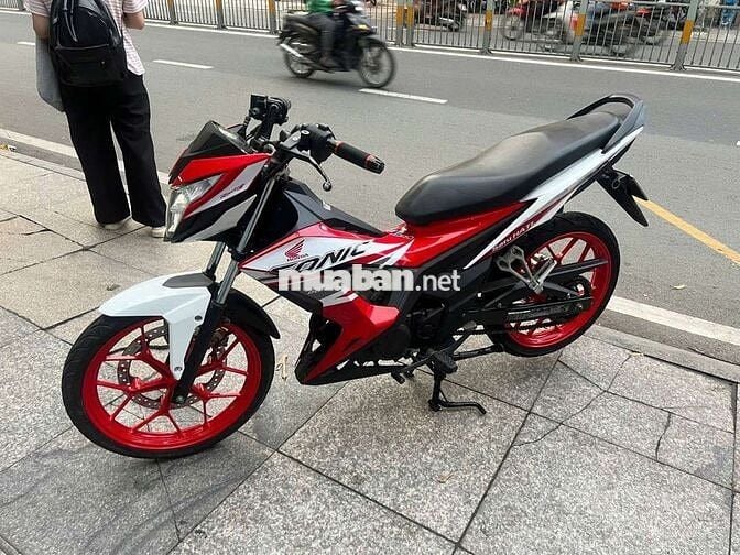 Honda sonic 150 2019 mới 90% Bstp chính chủ