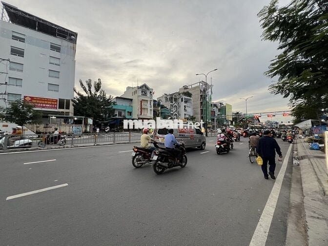 NHÀ 5 TẦNG, 5PN, HXH TỚI  NGUYỄN THÁI SƠN, (P AN NHƠN), GIÁ 7.450 TỶ