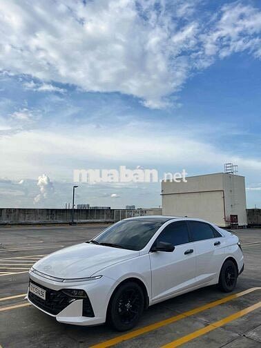 Em cần bán Accent đời 2024 1 chủ ạ