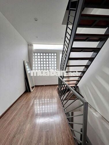 CHO THUÊ NHÀ 2PN 3WC FULL NT ĐƯỜNG SỐ 51 PHƯỜNG 14