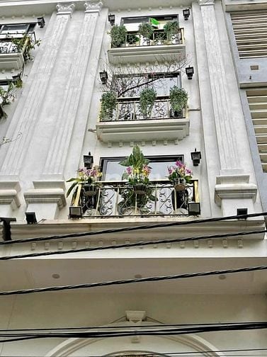 Cho thuê nhà 8 tầng, ngõ 147A số nhà 18A Tân Mai, Hoàng Mai, Hà Nội