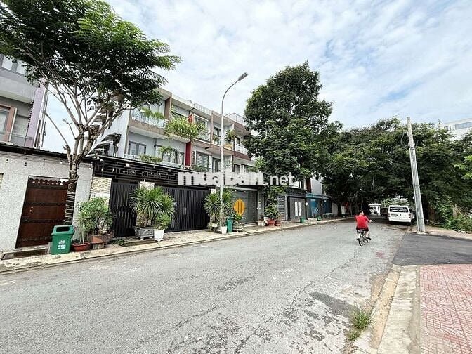 Lô đất đẹp 5m x 23m. Hẻm nhựa 13m thông 1/ Lê Thị Riêng (KDC Hà Đô)