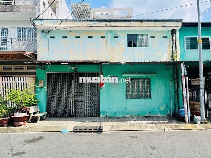 CHo thuê nhà mặt tiền đường Lê niệm 8x18m có lửng, trống suốt