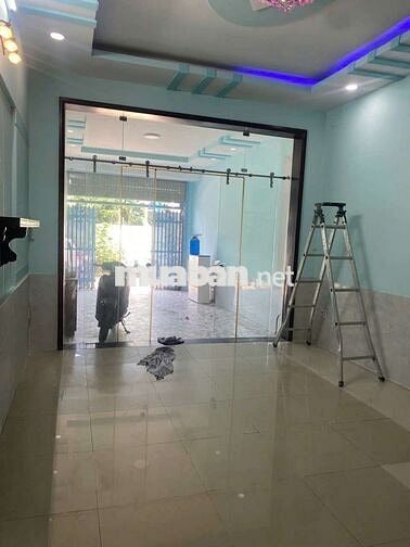 - Diện tích: 4x19m2. Sổ Hồng vuông vức đẹp .
Nhà 1 trệt 2 lầu