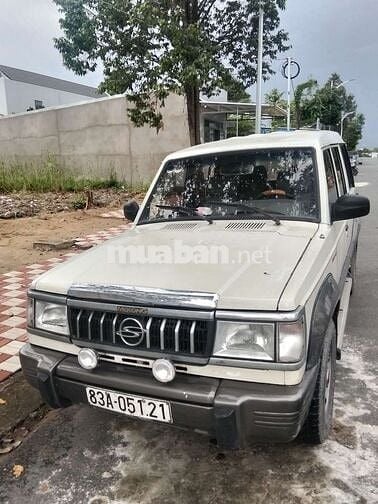 Bán xe 7 chỗ máy dầu,2 cầu còn đủ