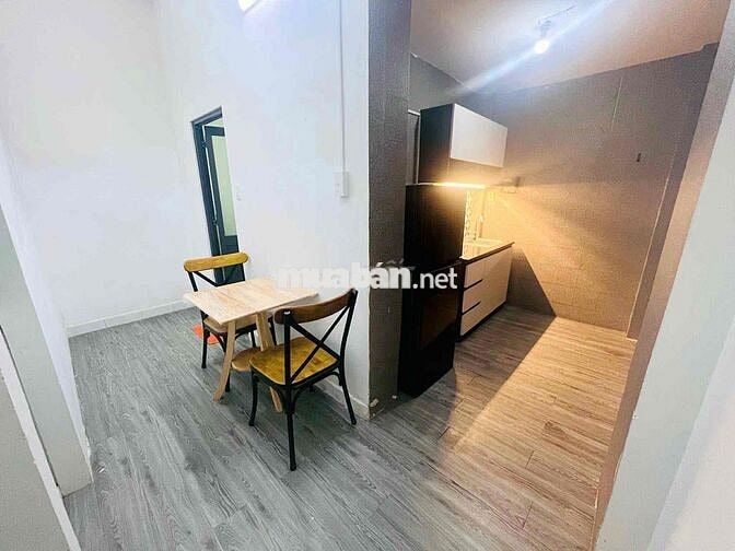 CĂN hộ 2PN 45m2 Trống Sẵn - Nội Thất Sẵn đủ- Free Xe