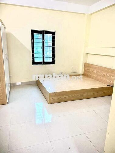 Nhà cô Cho thuê 3-4 Phòng Đường láng, Chùa láng