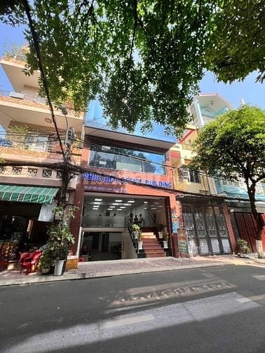 CHO THUÊ VĂN PHÒNG Tân Bình dt 100m2 tại Lê Văn Huân, P.13, TB.