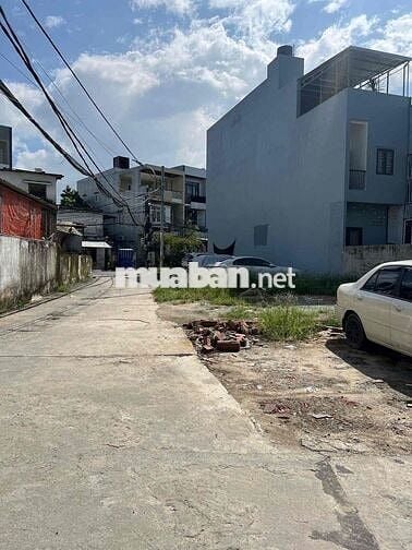 👉 Bán 2 lô đất kiệt xe ô tô  tránh nhau Kiệt 856 tôn đức thắng thông 4