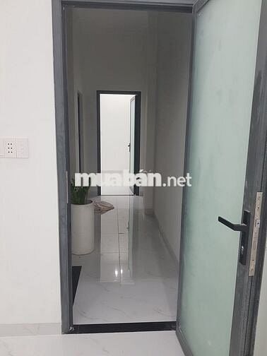 Phòng trọ tầng 1, nhà nguyên căn, mới đẹp