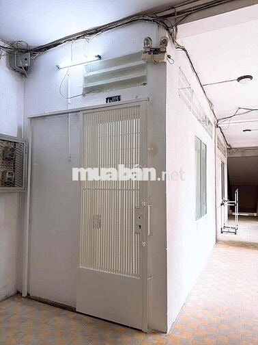 Thuê nhà lầu 1 chung cư A2 Phan Xích Long