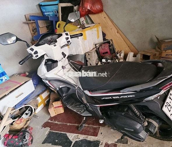 Airblade chất khỏi bàn