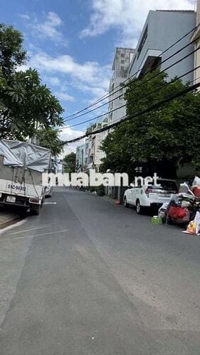 CHDV có gác lửng - bancong mới 100% - Lạc Long Quân Tân Bình