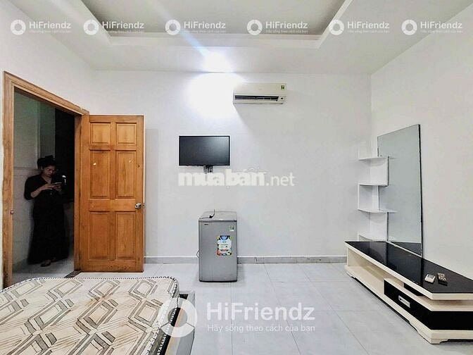 CĂN HỘ DỊCH VỤ SIÊU RỘNG CHỈ TÍNH ĐIỆN NƯỚC NGAY TRUNG TÂM TÂN PHÚ