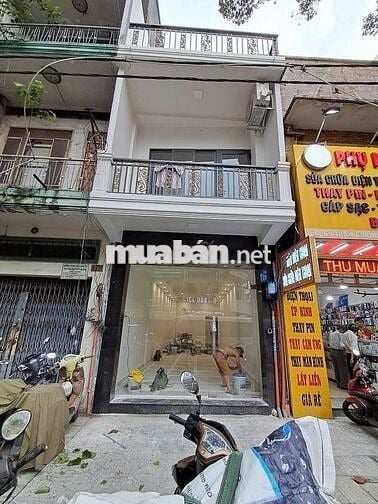 Mặt bằng Trần Quang Khải Q1 – mới tinh – phù hợp VP/showroom – 30tr