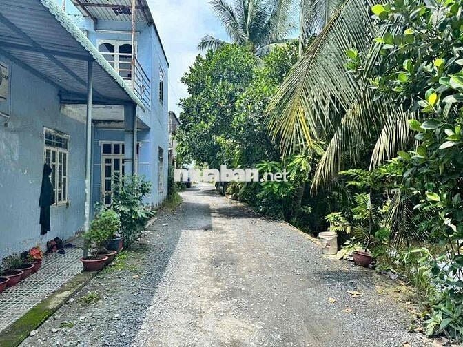 nhà 140m2 full odt cầu xáng bình chánh cũ