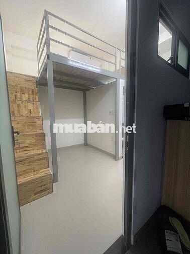 Phòng sẵn máy lạnh, ngay công viên làng hoa, Tân Sơn