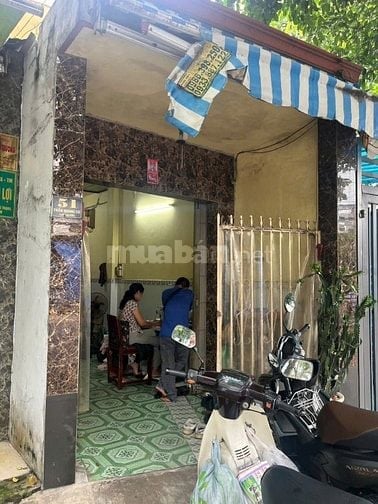 Cần bán nhà MTKD Trần Quang Cơ, Q. Tân Phú.