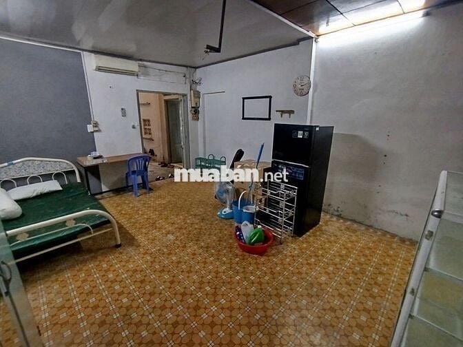 Cho thuê nhà nguyên căn, có hẻm riêng đỗ xe máy