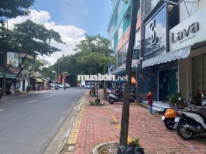 Hàng hiếm Nhà mặt tiền bãi trước Vũng Tàu đối diện Công viên mặt biển