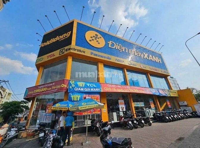 Bán Toà nhà Điện Máy Xanh Trần Não 725m2 giá 210Tỷ cho thuê 400tr Q2