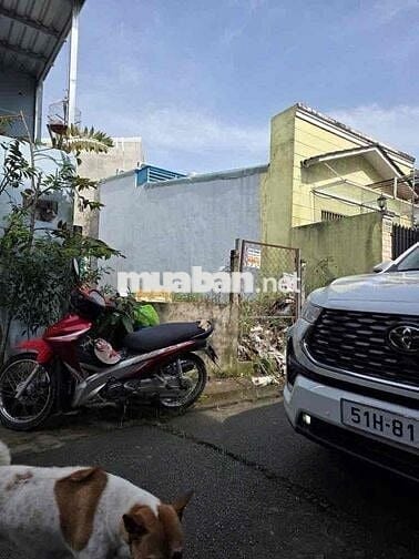 CỰC HIẾM -ĐẤT HẺM XE HƠI - LÊ VĂN LƯƠNG -NHÀ BÈ   -NGANG 5,3M DÀI 16M