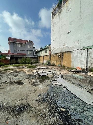 Cần bán  đất Trống 400m2 Hẻm xe hơi Dương Đức Hiền Quận Tân Phú 