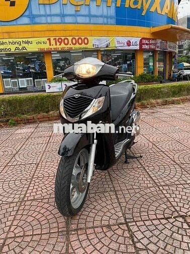 Honda sh zin cả xe đẹp mê ly biển vip