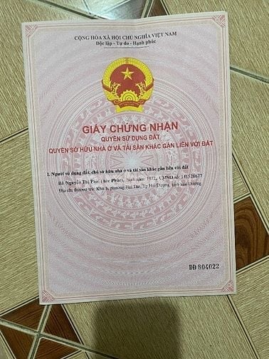 Bán đất thổ cư có sổ đỏ. Diện tích 61 m2: Chiều dài 15.2, chiều rộng 4