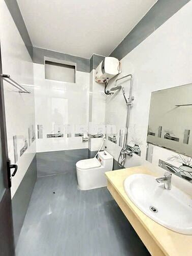 VC522. CHO THUÊ NHÀ MẶT NGÕ PHỤNG PHÁP- VĂN CAO CÓ 4 NGỦ FULL ĐỒ