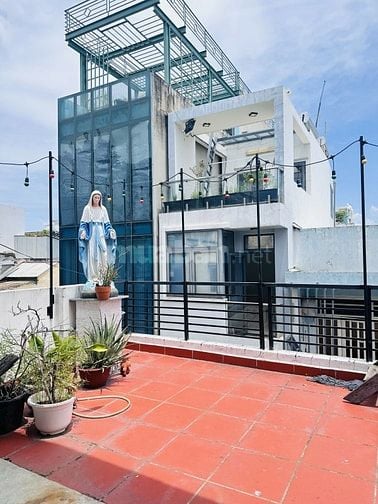 Nhà bán Quận 3 đường Lê Văn Sỹ nhỉnh 12,x tỷ