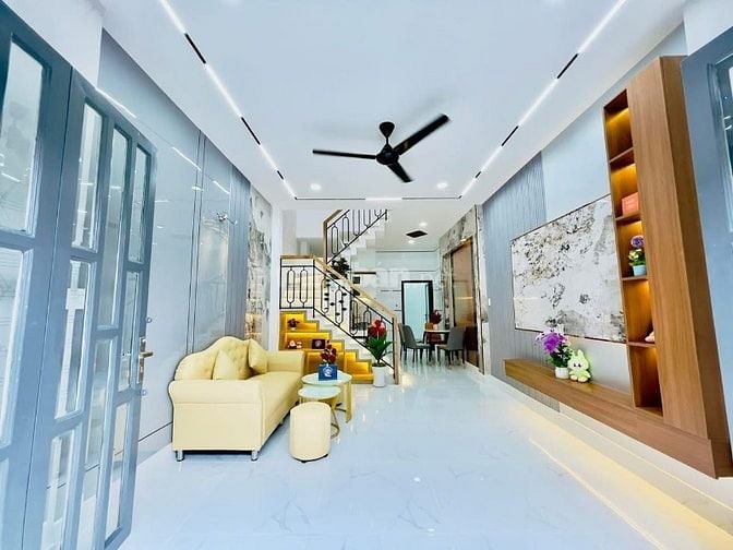 🔥Chú Bảy bán nhà Lê Văn Duyệt, BT chỉ 3tỷ850 - 54m2 - 1T1L, 3PN. HXH 