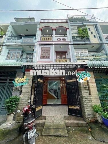 nhà chính chủ cần bán gấp 4,2x17m 3 tầng, hẻm xe hơi đường số 8 BHH B